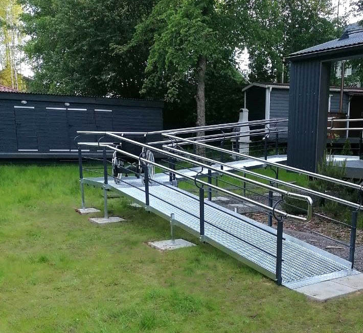 Пандус для маломобильных граждан в частном доме Пандус в частный дом